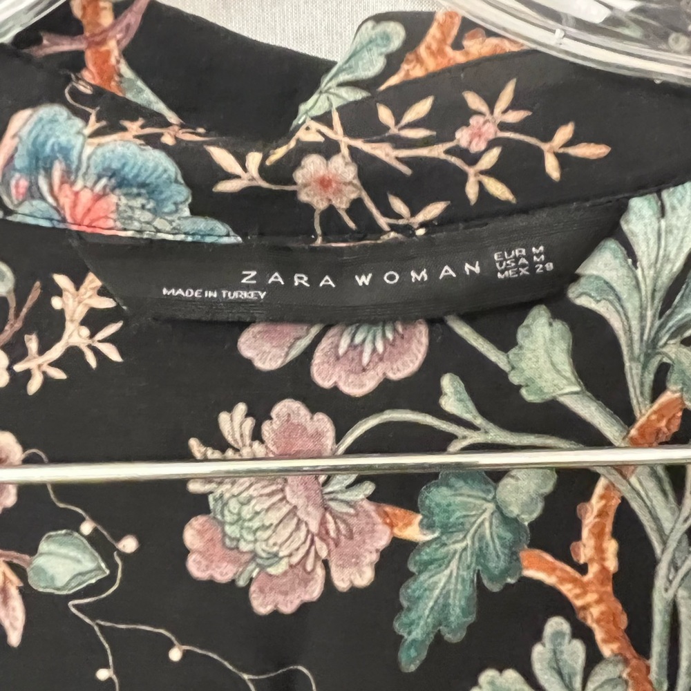 Zara Woman Semi Shear Black Floral V-Neck Blouse Top Size M - Picture 12 of 12